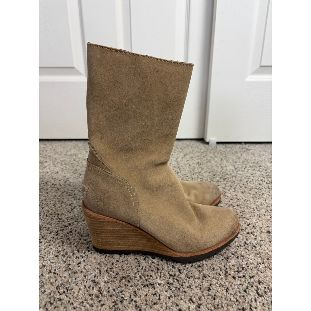 Sorel Wedge Boots Womens 7 After Hours Suede Mid Calf Side Zip Tan NL2563-213